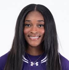 vs. LOYOLA CHICAGO • TUESDAY, NOVEMBER 26 • 6 P.M. • GENTILE ARENA •  CHICAGO, IL THE MATCHUP 4-2 1-3