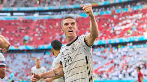 Als fußballwelt kann man aktuell sehr gut erkennen, dass wir rassismus und homophobie mit vielfalt entgegentreten wollen, sagte leon goretzka am montag: H Cdkcnzgjtaim