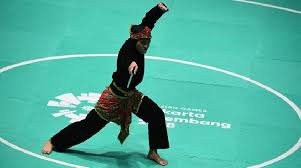 Pesilat negara, faizul nasir akui terpaksa menangguh hasratnya untuk bersara di peringkat antarabangsa selepas terpilih ke dalam program podium 2018 yang diumumkan pada jumaat. Puspa Arumsari Pencak Silat Win Adds Indonesia S Gold Tally To 13 Sport En Tempo Co Tempo Co