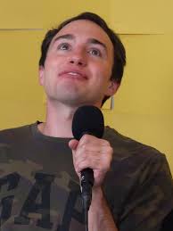 we luvvv to pouty #comedy #podcast @lucascruikshank @jacobcruik