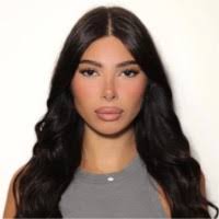 900+ "Parisi" profiles