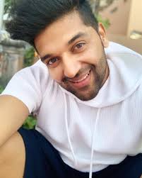 The Greatest Selfie Gururandhawa Pitbull Slowlyslowly Terete Kudidaaruvargia Golimaar Lovemei Guru Pics Singer Love Guru