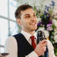 40+ "Daniel Kloss" profiles