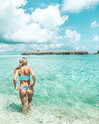 Rich Kids Of Instagram Flaunt Their Beach Bums Designer Shopping Sprees And Pet Tigers