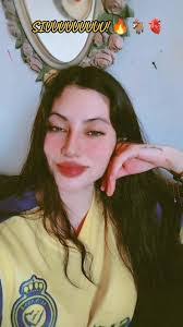 Esmeralda Rubio's Instagram, Twitter & Facebook