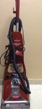 تقريري البسيط عن مكنسة بيسيل البنيه لغسيل السجاد والسيراميك حيااااااكم عالم حواء