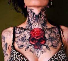 Butterfly Tattoo Chest Piece Chest Tattoo Neck Tattoo Red Skull Tattoo Tattoo Hals Beeindruckende Tattoos Hals Tattoo Frauen