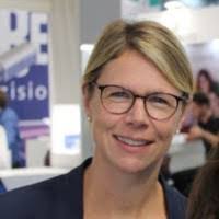 Stephanie Neu's Instagram, Twitter & Facebook