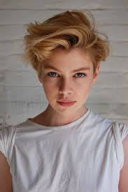 Thick hair curly androgynous haircuts. Pin On Hairstyles