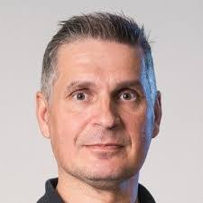 Elson Eckler's Instagram, Twitter & Facebook