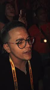 I don't know much about football, but I know what a fumble looks like,...