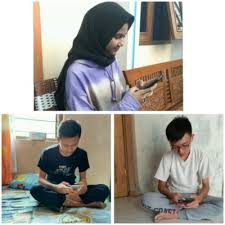 Mereka berterimakasih kepada tim advokasi atas bantuan yang telah diberikan. Dampak Corona 175 Siswa Smk Citra Medika Sragen Ujian Sekolah Pakai Hp Dari Rumah Tapi Dijamin Gak Akan Bisa Nyontek Joglosemar News
