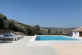 Holiday family villas and houses. Casa Feliz Andalusia