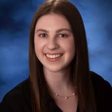 I am thrilled to announce that I will be joining Fidelity Investments as a  Human Resources Intern for summer 2022 in Boston!