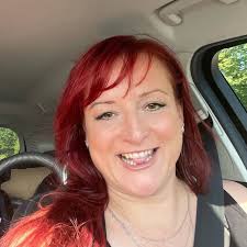 thats a cute dress bestie and it suits you well