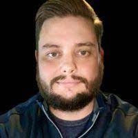 Lyndsey Carol's Instagram, Twitter & Facebook