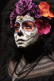 La muerte de floyd a manos del agente blanco de policía desató la mayor oleada de protestas raciales en la historia reciente de ee.uu. Toronto Makeup Artist Melissa Nicholl Dioses De La Muerte Maquillaje Dia De Los Muertos Dibujo Dia De Muertos