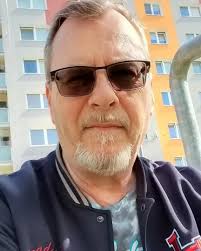 Eric Pedersen (@eric.pedersen28)