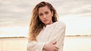 Submitted 10 days ago by tubonjics1. Cover Star Miley Cyrus On Her Marriage To Liam Hemsworth Her Queer Identity And Overcoming Grief After Her House Burned Down Vanity Fair