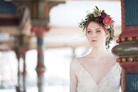 Moody Bridal Style La Primavere Alphonse Mucha