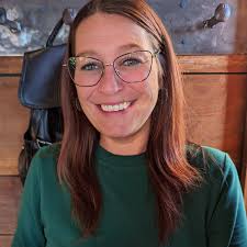 Priscilla Mcleod's Instagram, Twitter & Facebook