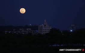 Women across india participate in karwa chauth rituals as moon rises. Super Flower Moon 2020 Live Updates Date Timings In India How To Watch Live Streaming Of Full Moon Today In India