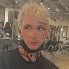 TEDDY HAYES || DALLAS BLONDING (@tedhayeshair) · Instagram photos and Reels