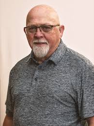 Claudia Chalker's Instagram, Twitter & Facebook