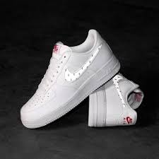 Why was the air force 1 so popular? 3m X Nike Air Force 1 White Reflective Logo Grailify
