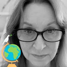 Lily Beard's Instagram, Twitter & Facebook