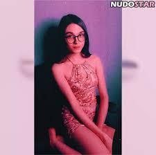 Ds-Lily  beef.lily Nude Leaks Photo 3 - NudoStar