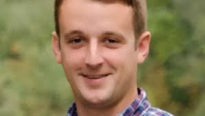 Longtime Mackinaw mayor faces first-time candidate