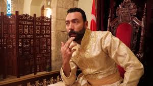 تزوج من شهد ابنه المنتج محمد حسين رمزي، ثم طلقها وتزوج من منه فهمي ابنه الفنان حسين فهمي والفنانة. Ù…Ø³Ù„Ø³Ù„ Ø­Ø±Ù…Ù„Ùƒ Ø§Ù„Ù…Ù…Ø«Ù„ Ø§Ø­Ù…Ø¯ ÙÙ‡Ù…ÙŠ ÙŠØªØ­Ø¯ Ø« Ø¹Ù† Ø¯ÙˆØ±Ù‡ ÙÙŠ Ù…Ø³Ù„Ø³Ù„ Ø­Ø±Ù…Ù„Ùƒ Youtube