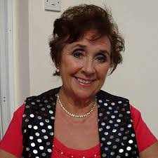 Diane Griffith's Instagram, Twitter & Facebook