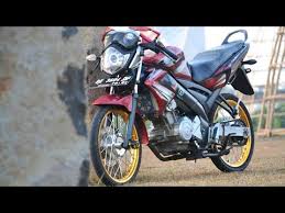Modifikasi vixion old warna putih jari jari is important information accompanied by photo and hd pictures sourced from all websites in the. Modifikasi Vixion Old Jari Jari Simpel Vixion Old Merah Terbaik Youtube