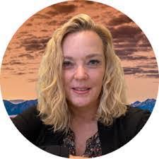 Melody Moser's Instagram, Twitter & Facebook