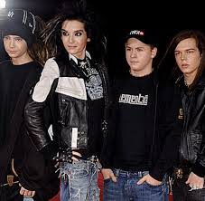 Tom kaulitz is a guitarist, songwriter, producer by profession and german by nationality. Tokio Hotel Tom Kaulitz Allegedly Attacked Female Fan Welt