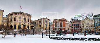 We offer premium men's clothing from norse projects, new balance, vans, wood wood, ymc, universal works online and in our oslo based men's clothing store Oslo In The Snow Escape Images Photography Queenstown Nz