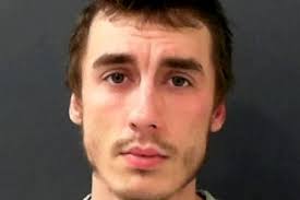 Sürücülük vəsiqəsini alan kimi yola çıxıb, 2 nəfəri vurub, öldürdü