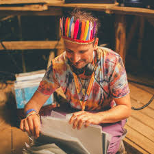 Demolição de 3 torres de usina termelétrica no reino unido é capturada em vídeo. Valentino Kanzyani Ian F 2019 Sonus Festival Croatia 18 08 2019