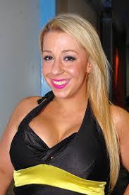 Ava Everett's Instagram, Twitter & Facebook