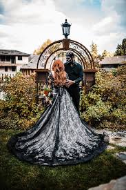 We did not find results for: 15 Chic Ideas To Throw A Spooky And Stylsh Halloween Wedding Elegantweddinginvites Com Blog