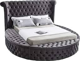 Available in queen and eastern king sizes. Tufted Storage Beds And Frames