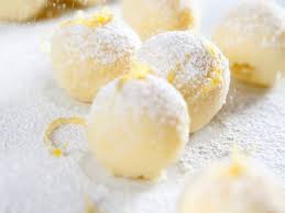 Truffes Au Chocolat Blanc Et Zestes De Citrons Recettes Recette Truffes Au Chocolat Truffe Chocolat Blanc Chocolat Blanc