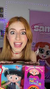 SAM DISCOVERS THE NEW LUNA SHOW STICKER ALBUM!