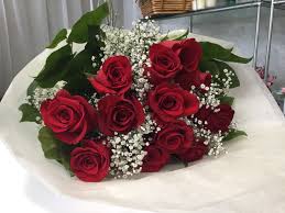 Welcome to royer's flowers and gifts royer's flowers and gifts is a florist based in lebanon, pa with stores in lancaster, reading, york, harrisburg, carlisle, camp hill, hershey, ephrata, leola, shillington, wernersville, and palmyra in central pennsylvania.our staff is dedicated to delivering the freshest flowers and plants and the best quality gifts for any occassion. A Dozen Reasons To Love Rose Bouquet By Mr Bokay Flowers Greenhouse