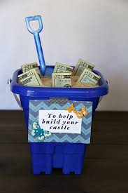 15 Creative Ways To Give Money As A Gift Diy Holiday Gifts Wedding Gift Money Christmas Money