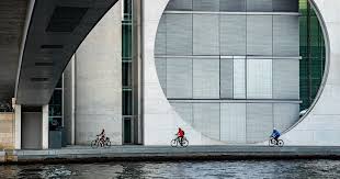 Una residenza a Berlino per ripensare spazio e paesaggio urbano ...