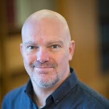 Simon Cook's Instagram, Twitter & Facebook