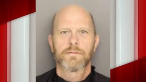 Bradley Medlock's Instagram, Twitter & Facebook